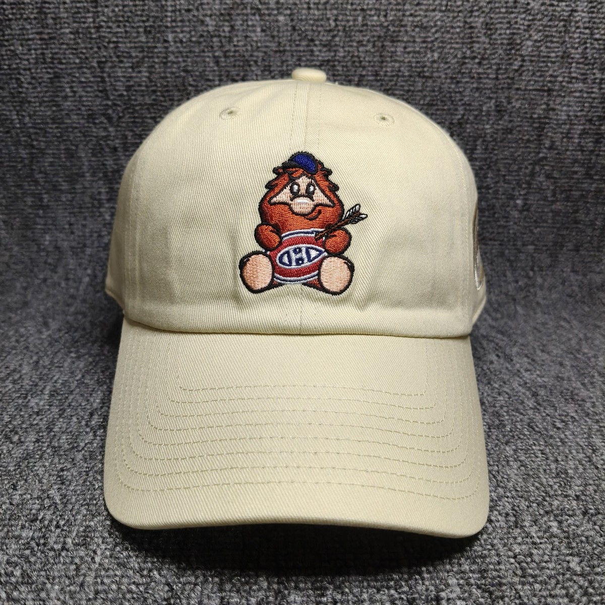 Mitchell & Ness Montreal Canadiens Cream Strapback Dad Hat NHL