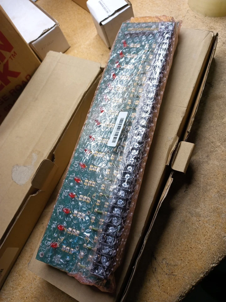 GRAYHILL INC 70RCK16 / 70RCK16 (BRAND NEW) - Image 2 of 2