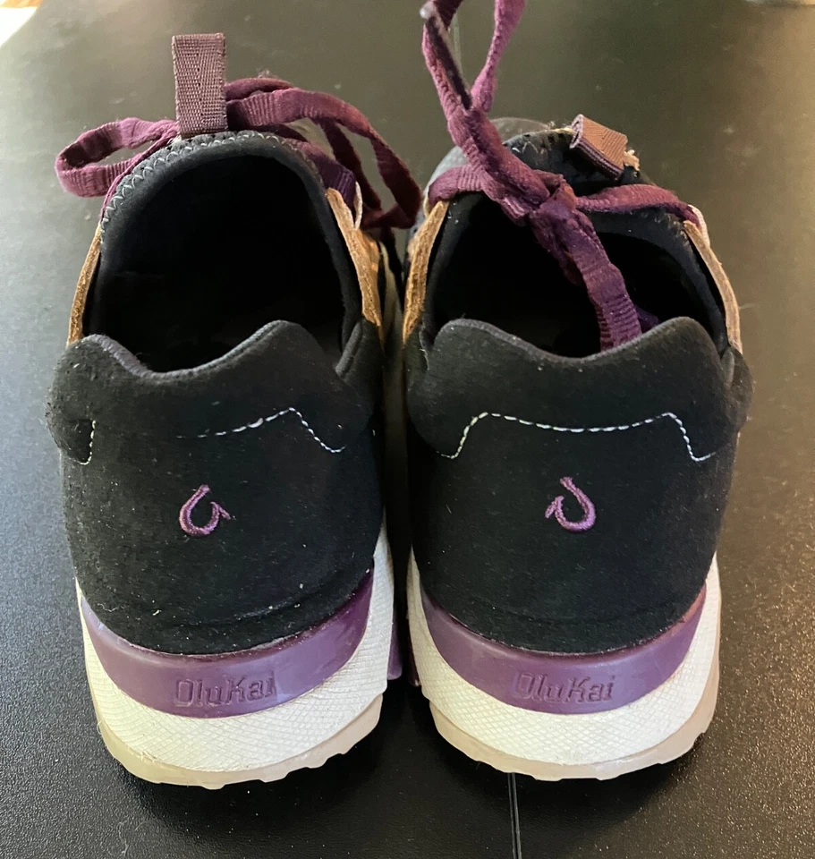 OLUKAI WAILUKU Ladies Sneakers Shoes BLACK MESH Brown Leather PURPLE TRIM sz 7.5 - Image 3 of 4