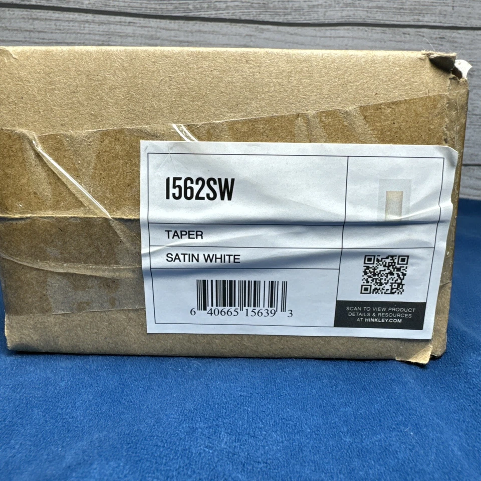 Конусообразный светильник для террасы и патио Hinkley, атласный белый - 1562SW - Изображение 2 из 3