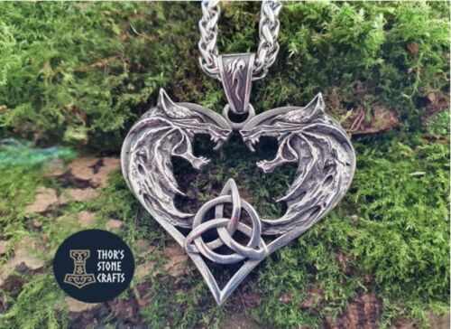 Collar Colgante Corazón Lobos Vikingos Talismán Geri & Freki Odín Thor Nórdico - Imagen 1 de 9