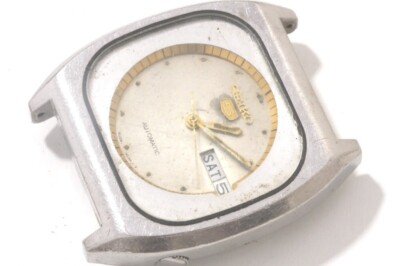 Seiko 6309-6030 automatic vintage watch runs/stops, for repairs or parts  -19266