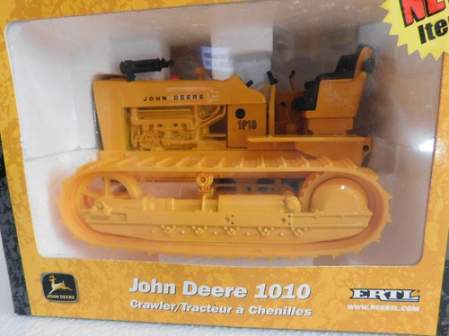 John Deere 1010 Crawler Ertl 1 16 scale - Picture 2 of 4