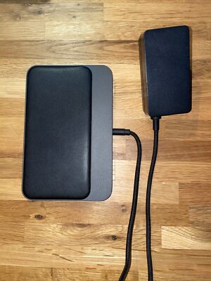 smartphone wireless charging Nomad