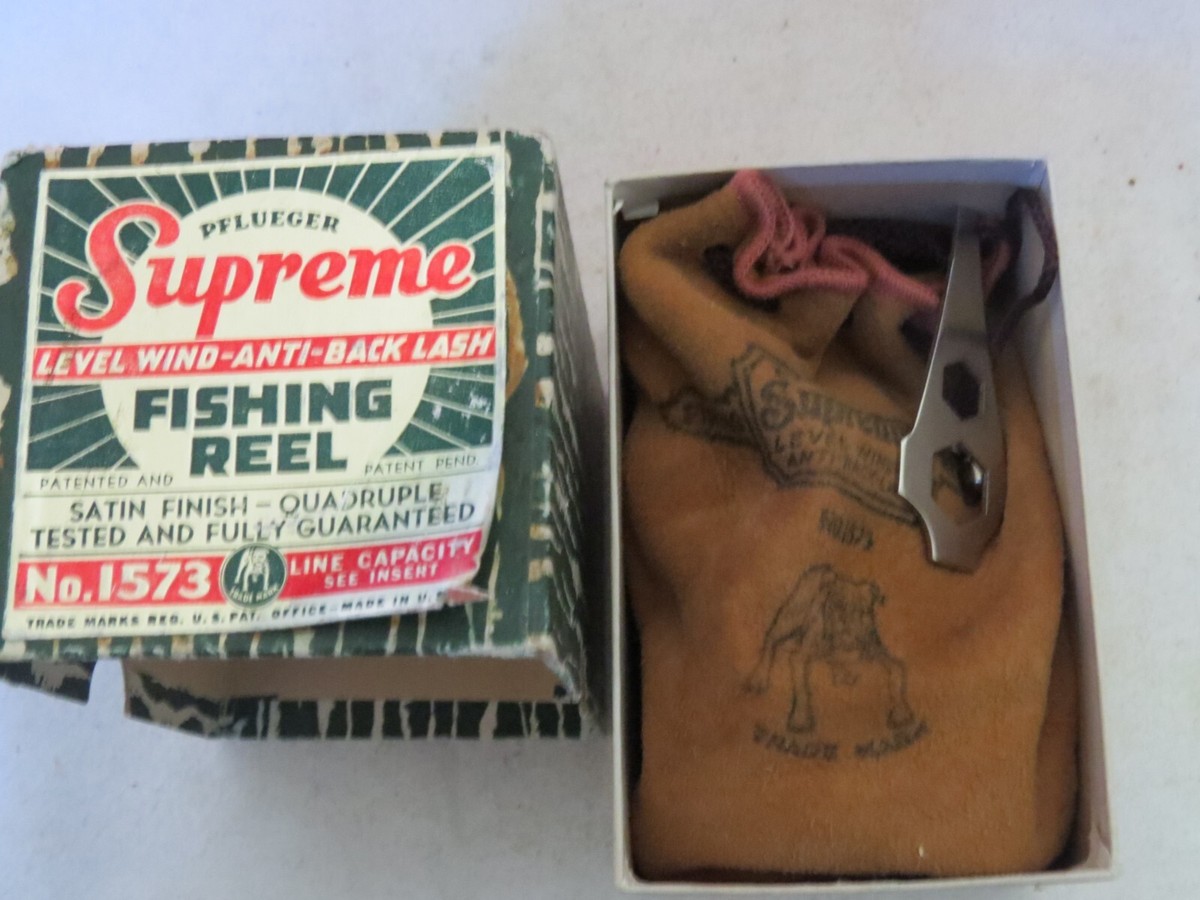 Vintage PFLUEGER SUPREME No. 1573 Casting Reel Original Box with