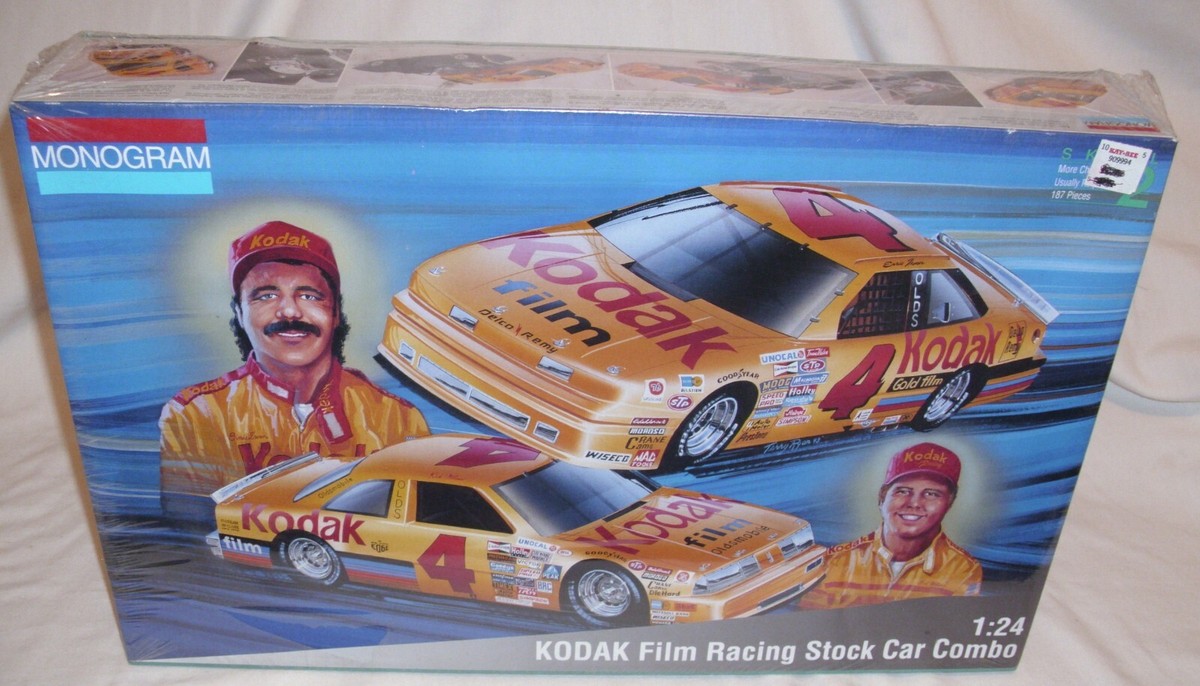 レミー② MONOGRAM KODAK RACING TEAM 87 & 90 OLDSMOBILE COMBO MODEL