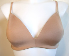 NWT Skims Size 32D Wireless Form Plunge T-Shirt Bra in Clay