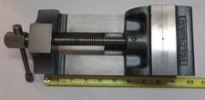 PALMGREN 4" DRILL PRESS VISE, VERY CLEAN, USED, 4  1/16" OPENING.