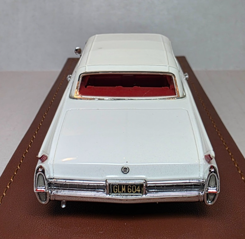 GLM 1:43 1964 Cadillac Eldorado Aspen White/White Top/Red Interior VERY RARE!! - Picture 4 of 5
