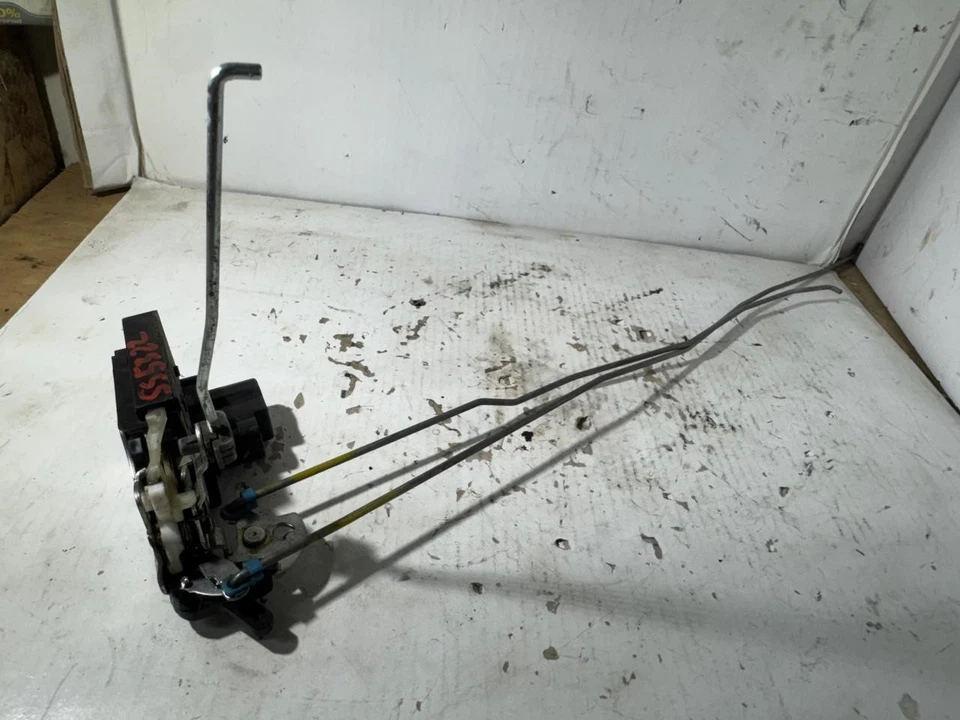 2006-2008 Suzuki Forenza OEM Rear Right Door Latch Lock Actuator  - Image 2 of 4