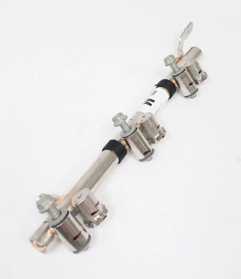 Riel inyector de combustible General Motors 12696232 para GMC Chevrolet Express 2500 14-24 Foto 3 de 4