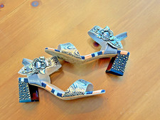 L'Artiste by Spring Step