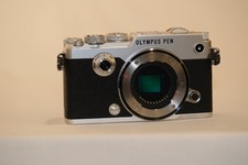 Olympus PEN-F - Silver COMPLETE KIT 