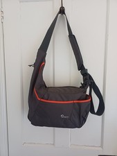 Lowepro Passport Sling 111 Expandable Camera Bag Dark Grey/Red 
