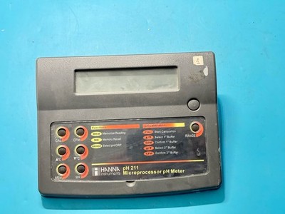 HANNA Instruments PH211 Microprocessor pH Meter   Bench Top Laboratory pH/ORP M