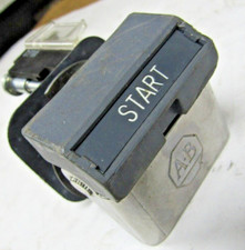   ALLEN BRADLEY 800H-WK4 LEVER PUSH BUTTON W/ 800T-XA CONTACT BLOCK 1-N.O 1-N.C