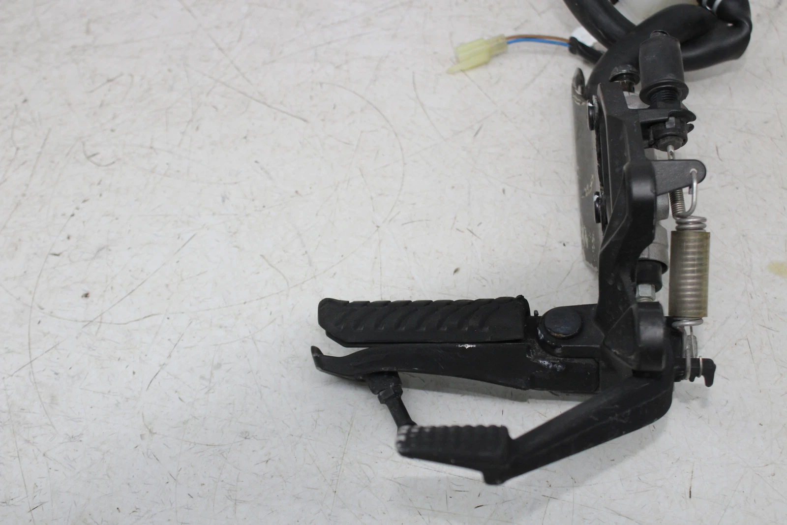 12-25 KAWASAKI NINJA ZX14R ZX14 RIGHT LEFT REARSETS REAR SET