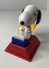 2018 McDonalds McPlay Snoopy Happy Meal Toy- Famous Author Snoopy Embosser