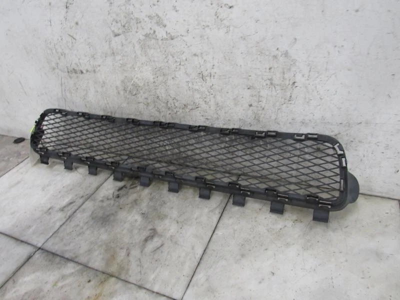04 05 06 07 Rejilla VW TOUAREG Foto 2 de 4