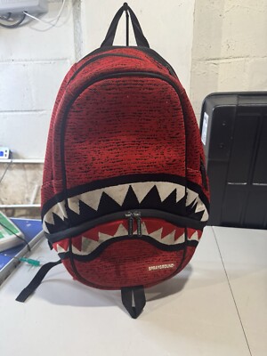 SPRAYGROUND サメデザイン バックパック A4 PC可 大容量 レッド SPRAYGROUND サメデザイン バックパック A4 PC可 大容量 レッド