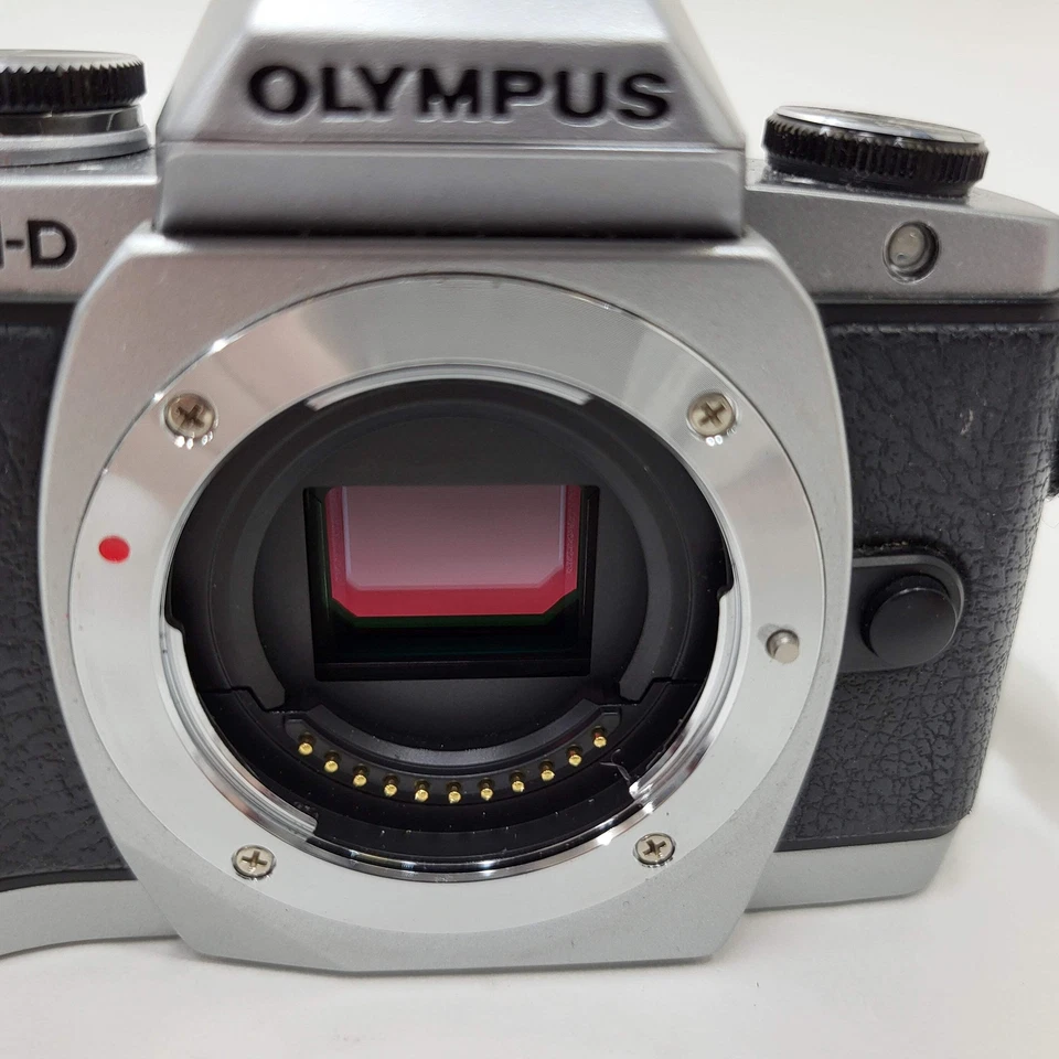 Olympus 0M-D E-M10 16.0MP Mirrorless Camera w/ Olympus 14-42mm 1:3.5-5.6 II R MS - Image 3 of 4