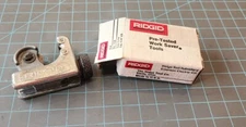 70's Ridgid 104 Tubing Pipe Cutter 3/16-15/16" USA 🇺🇸 NOS Original Box - gwPLB