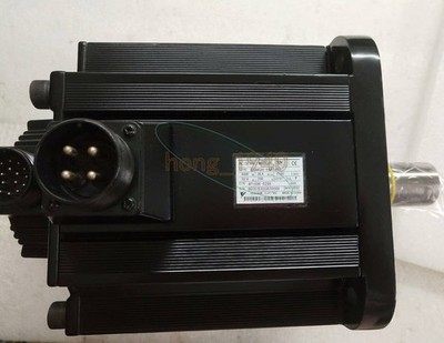 ONE NEW YASKAWA SGMGH-44ACA21 SERVO MOTOR