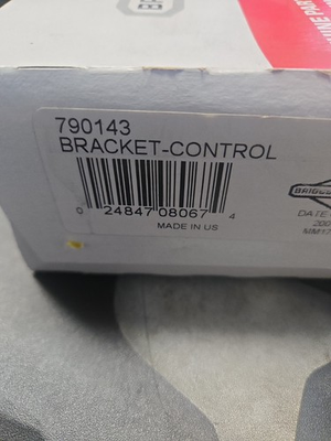 #ad New Briggs amp; Stratton Genuine Control Bracket 790143 NOS $25.00