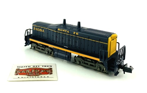 CT64 - RIVAROSSI N 9111 - LOCOMOTORA DIESEL SW 1500 "SANTA FE" DUMMY | Condition: Usado