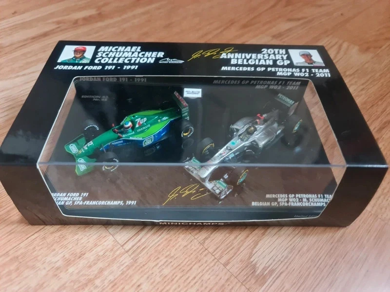 MINICHAMPS Michael Schumacher Mercedes GP Diecast Racing Cars for