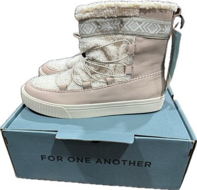Woman s Tom s Alpine Dark Blush Leather Size 7.5