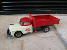 Tin Friction Dump Truck SSS Toys Excellent Condition 8" 1960's 