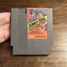 Nintendo Donkey Kong Classics (Nintendo NES)  Complete - Tested - Authentic