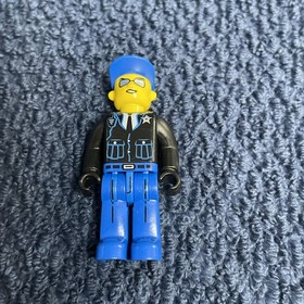 LEGO 4 Juniors 4666 Speedy Police Car 100% Complete Good Shape