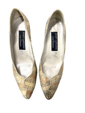 Vintage Stuart Weitzman Martinique Snakeskin Pumps 9 Ivory Peach Scalloped Heels