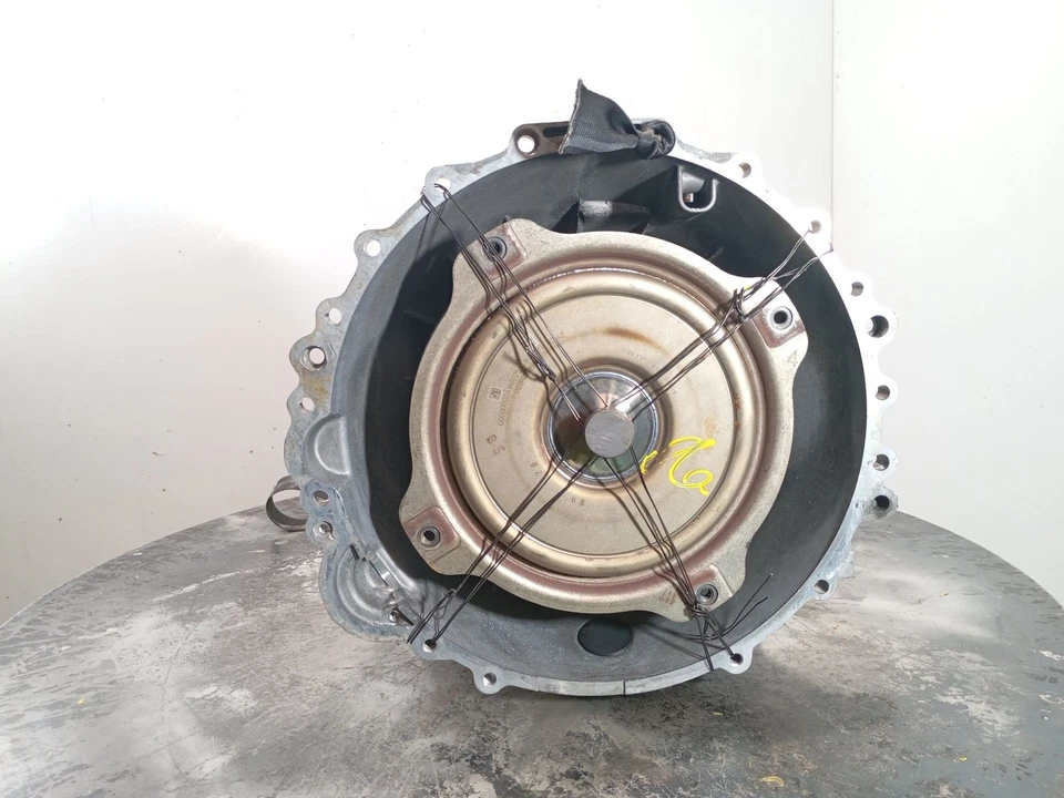 6HP26 GEARBOX / M1-A2-122 / 8X237000AE / 2473013 FOR JAGUAR XF 2.7 V6 DIESEL LUX - Image 2 of 4