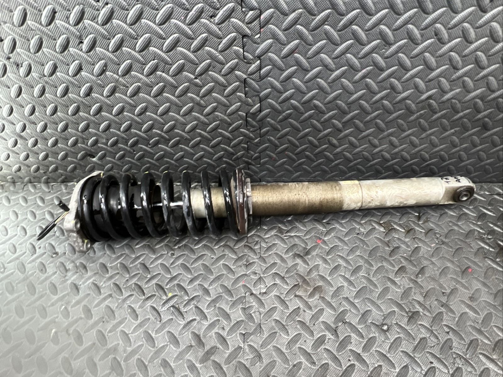 OEM 2003-2012 Maserati Quattroporte Front Shock Strut Spring Suspension
