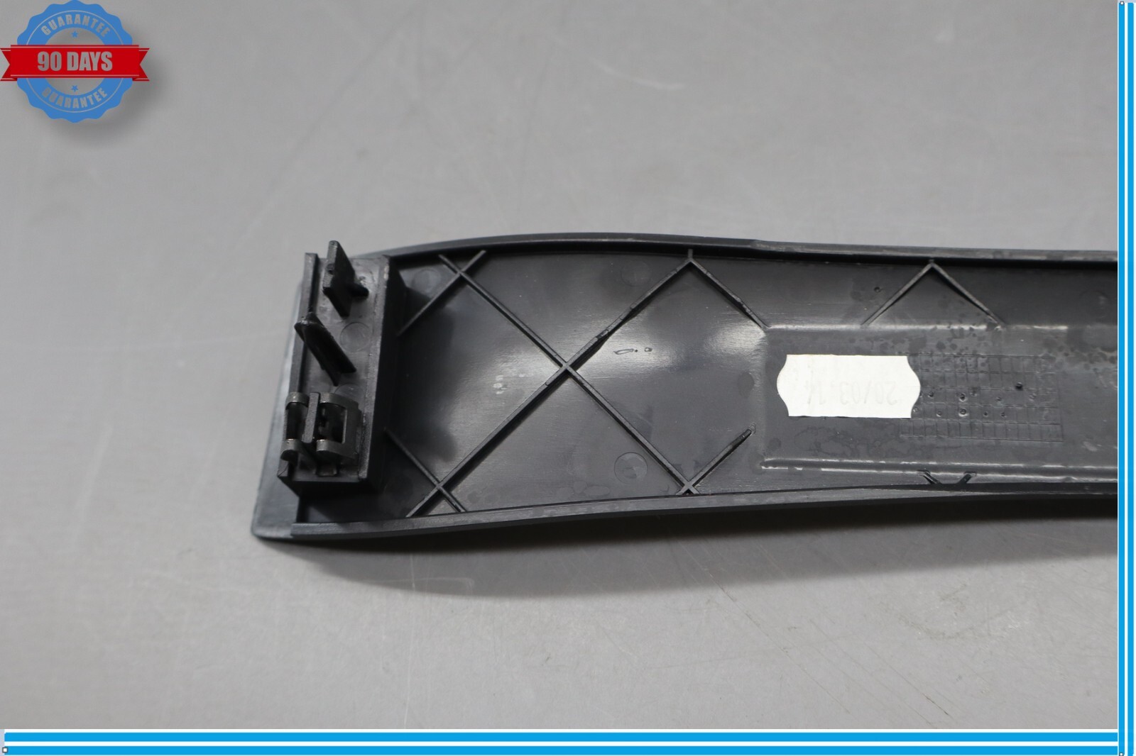 Maserati Quattroporte 2014-2022 Front Right Dashboard side cover