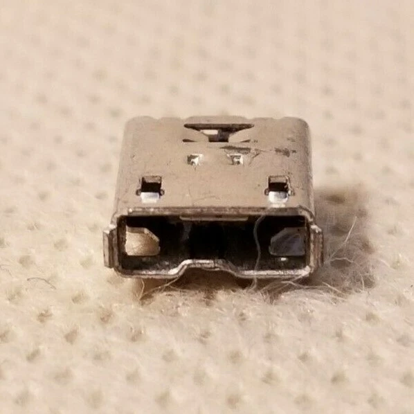 Nuevo puerto de carga HTC OEM MicroUSB 2.0 - DROID INCREÍBLE ADR6300 WINDOWS PHONE 8S Foto 3 de 4