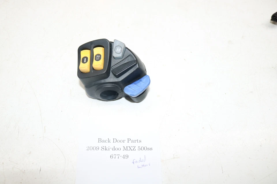 2009 Ski-doo Mxz Tnt 500ss 500 Ss Xp Left Lh Handle Bar Control Switch Light - Image 2 of 4