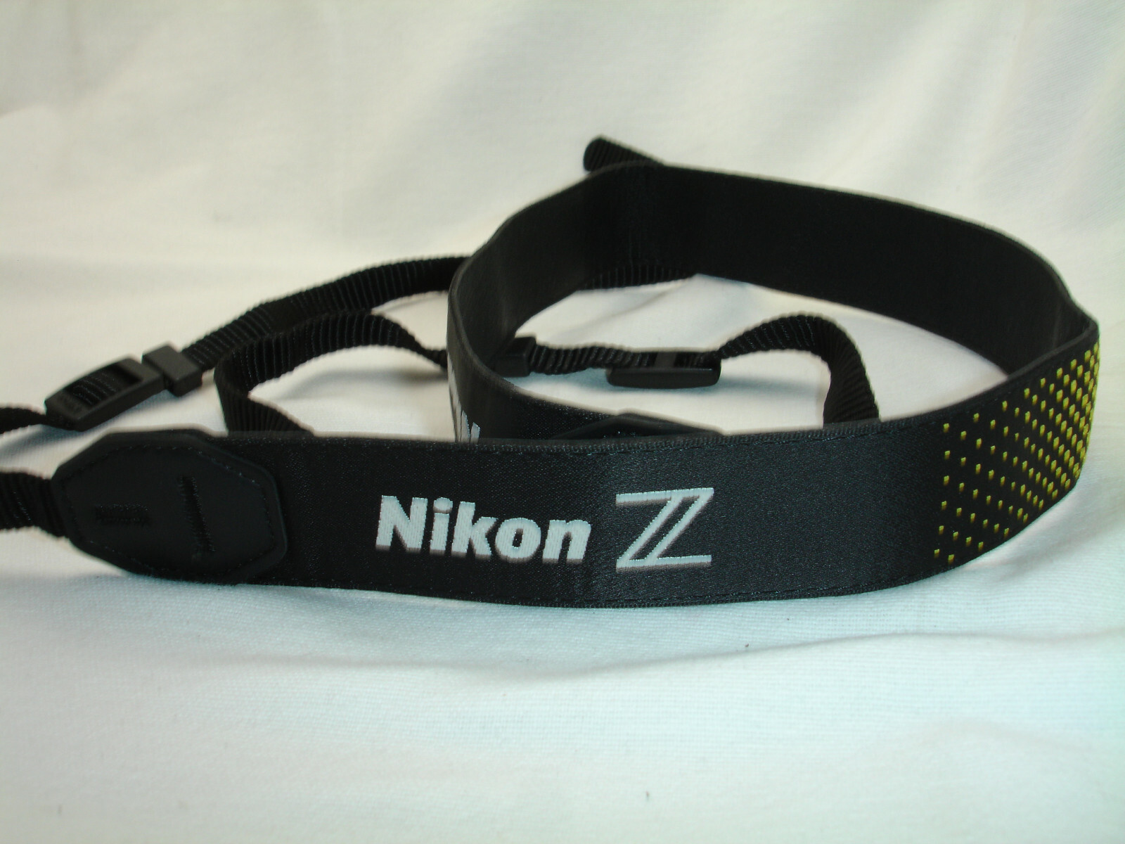 Nikon Z Camera Neck Strap ANDC19 for Z series camera Z6 Z7 , 1 1/8