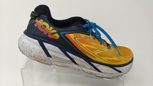 hoka one one clifton 3