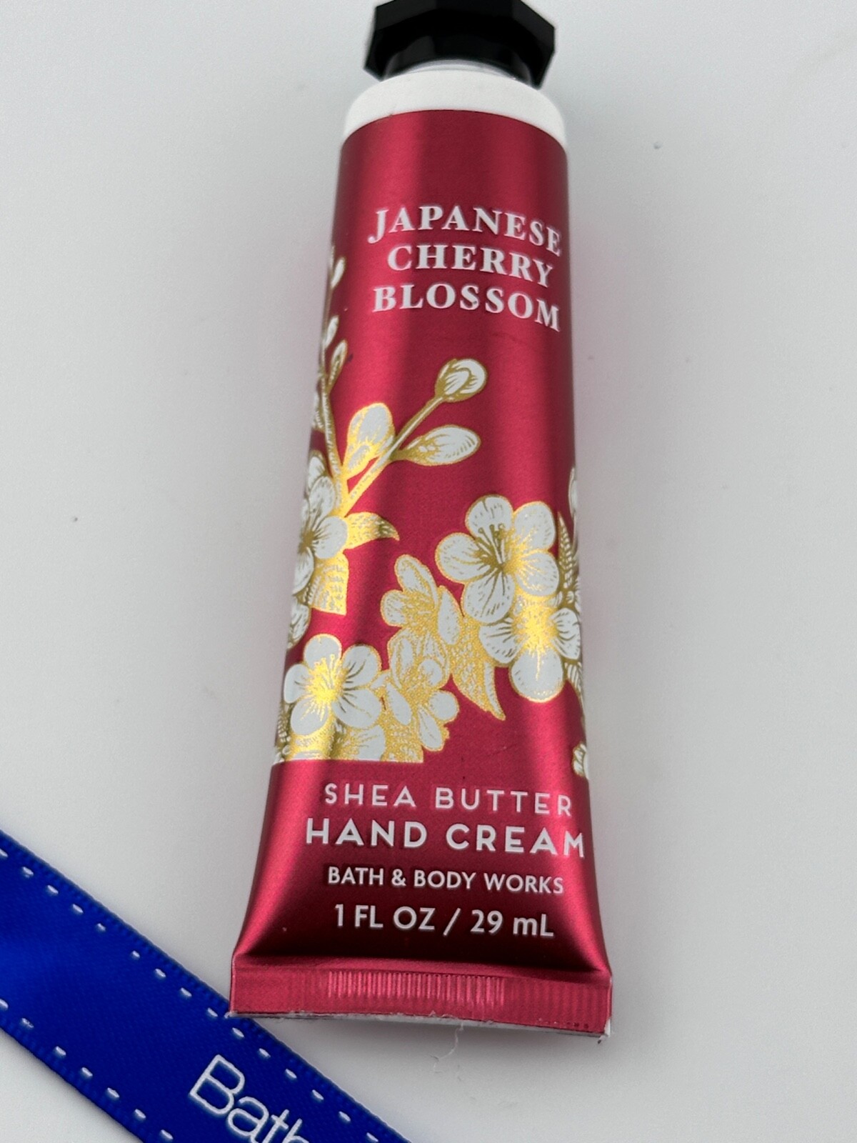 1X  Bath & Body Works Japanese Cherry Blossom Hand Cream travel size 1 oz. JJ-1
