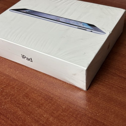 Apple iPad 2 2nd Generation 64GB MC775KH/A Wi-Fi + 3G Cellular Unlocked - Picture 2 of 11