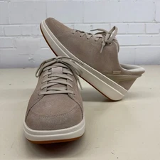 KIZIK Sydney Sneakers Women's Size 9.5 White Pepper