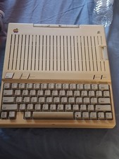 Apple IIC A2S4000 Desktop Computer Vintage UNTESTED  No POWER SUPPLY 