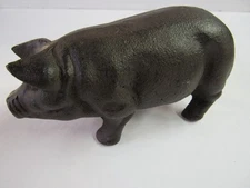 New Cast Iron Pig UX4474 Mint With Tag Free Shipping