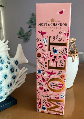Moet Chandon Rose Geschenkbox Love Karton ohne Flasche