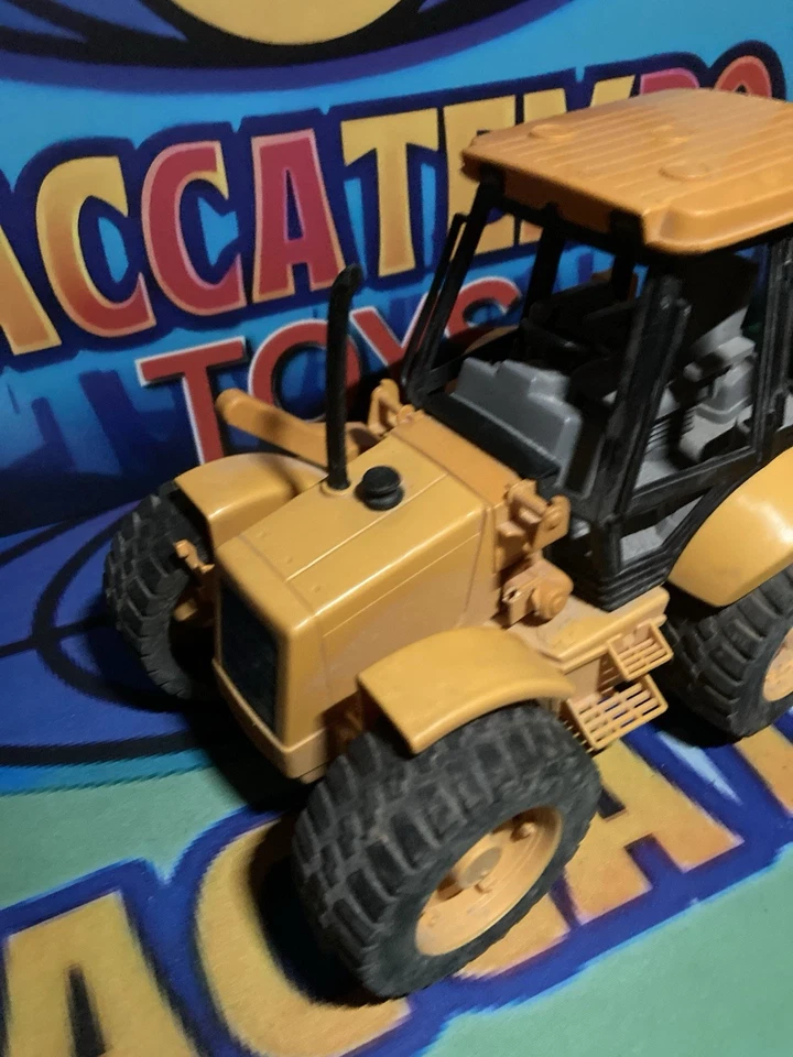 ESCAVATORE GOMMATO - BRUDER 1/16 - Immagine 2 di 4