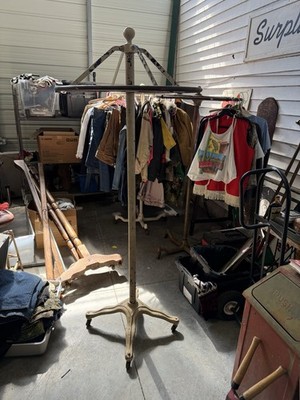 1890s Rounder Hanging Coat Rack Clothing Entryway Tailor